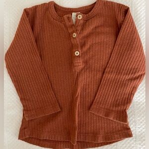 Kate Quinn Cinnamon Long Sleeved Ribbed Henley